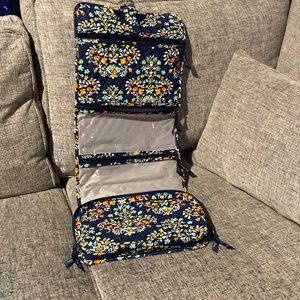 Vera Bradley Hanging Travel Organizer